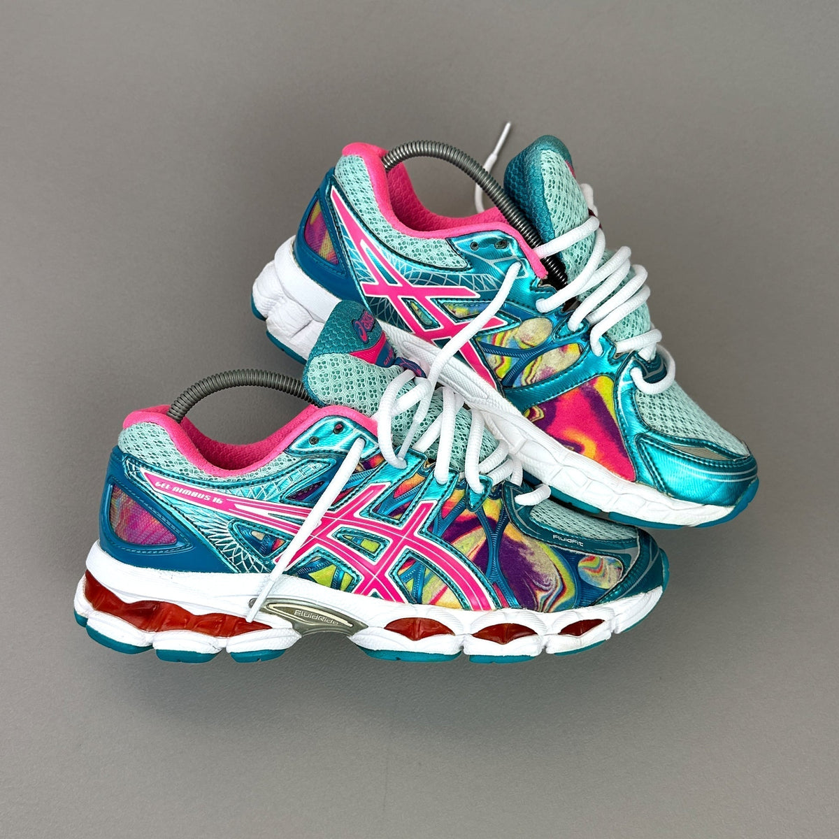 NIMBUS 16